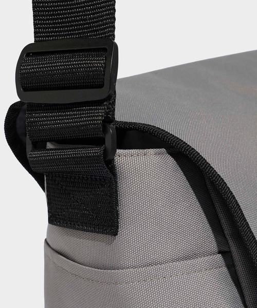 adidas（アディダス）の「トーキョー メッセンジャーバッグ / アディダスオリジナルス adidas Originals（メッセンジャーバッグ・メンズ・ブラック/ブラウン・FREE）」の12枚目の写真