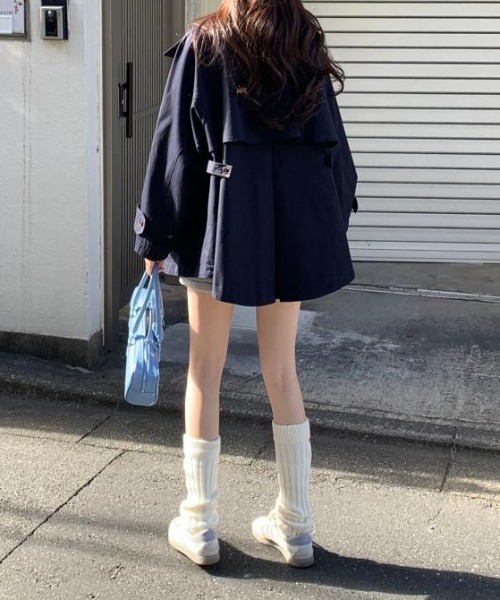 FAVORITO(ファヴォリート)の「ジャケット(トレンチコート・レディース・ベージュ/ブラック・F)」の8枚目の写真