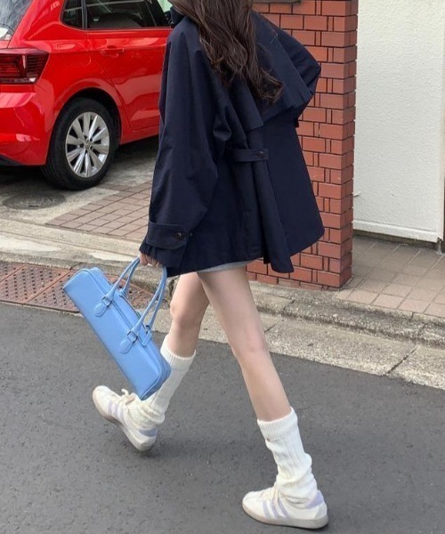 FAVORITO(ファヴォリート)の「ジャケット(トレンチコート・レディース・ベージュ/ブラック・F)」の9枚目の写真