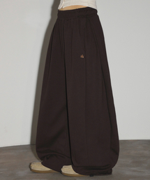 SLEEKGLOW（スリック グロウ）の「サイドピンタックロゴワイドスウェットパンツ[ブラウン]（スウェットパンツ）」