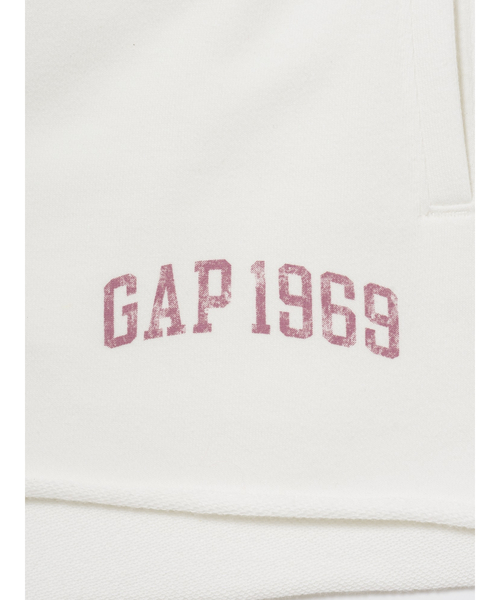 GAP（ギャップ）の「リラックスフィット フレンチテリー グラフィックショートパンツ（その他パンツ・レディース・オフホワイト/ブラック/ピンク/ブルー/イエロー・XS/XXS/L/M/S）」の7枚目の写真