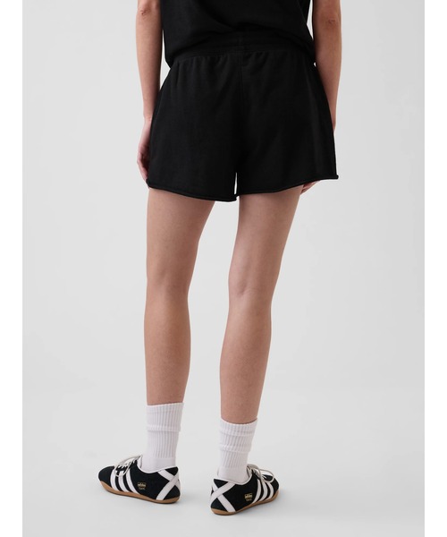 GAP（ギャップ）の「リラックスフィット フレンチテリー グラフィックショートパンツ（その他パンツ・レディース・オフホワイト/ブラック/ピンク/ブルー/イエロー・XS/XXS/L/M/S）」の10枚目の写真