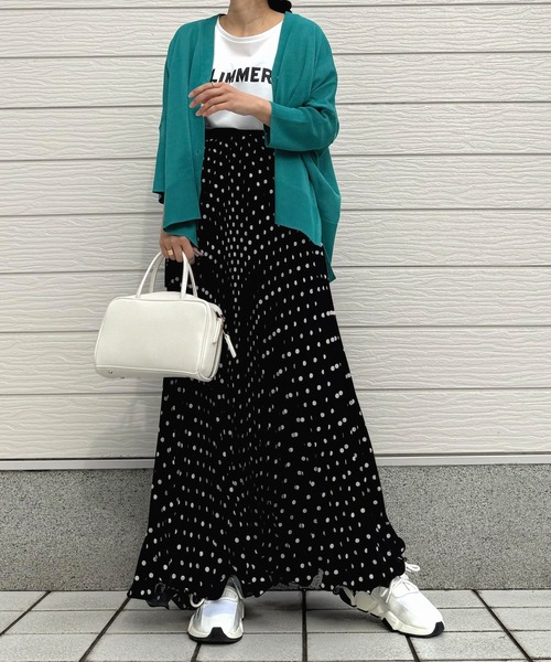 Q（キュー）の「ドットプリーツスカート（スカート・レディース・ブラック/アイボリー・MEDIUM）」の14枚目の写真