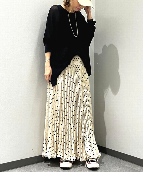 Q（キュー）の「ドットプリーツスカート（スカート・レディース・ブラック/アイボリー・MEDIUM）」の17枚目の写真