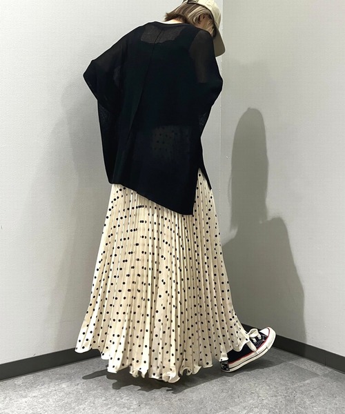 Q（キュー）の「ドットプリーツスカート（スカート・レディース・ブラック/アイボリー・MEDIUM）」の18枚目の写真