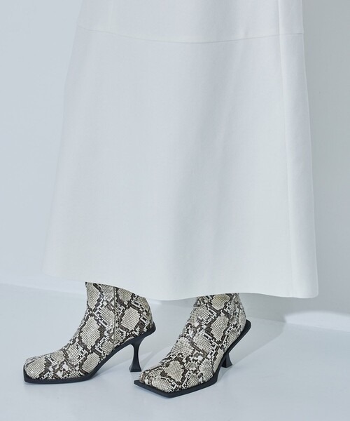 WRAPINKNOT(ラッピンノット)の「EX.HIGH WAIST KNIT SKIRT(スカート・レディース・ブラック/アイボリー・1/0)」の12枚目の写真