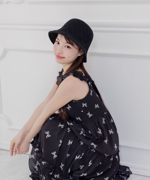 RETRO GIRL(レトロガール)の「リバーシブルベルハット(ハット・レディース・ブラウン/オフホワイト/ブラック・ONE SIZE)」の4枚目の写真