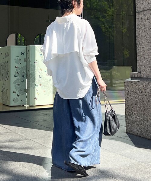 un dix cors(アンディコール)の「【甘くないフリルシャツ】麻調バックフリルブラウス(シャツ/ブラウス・レディース・グレー/オフホワイト/ネイビー/ブラック・FREE)」の11枚目の写真