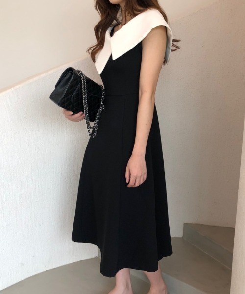FAVORITO(ファヴォリート)の「襟付き袖なしワンピース(ワンピース・レディース・ホワイト/ブラック・L/M/S)」の7枚目の写真