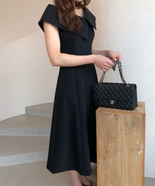 FAVORITO(ファヴォリート)の「襟付き袖なしワンピース(ワンピース・レディース・ホワイト/ブラック・L/M/S)」の10枚目の写真
