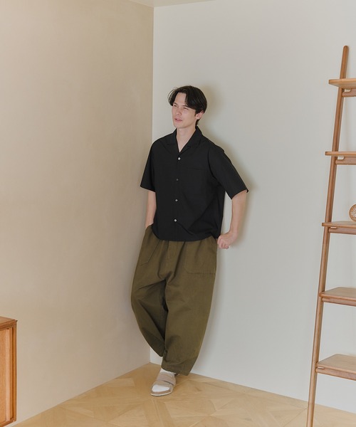 MAISON CLUB(メゾンクラブ)の「【MAISON CLUB】Balloon Fatigue Pants / バルーンファティーグパンツ カーブパンツ(カーゴパンツ・メンズ・ネイビー/カーキ/ホワイト・S/L/M)」の20枚目の写真