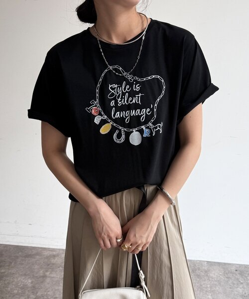 セール】【WEB限定】刺繍×プリントチャームイラストTEE（Tシャツ