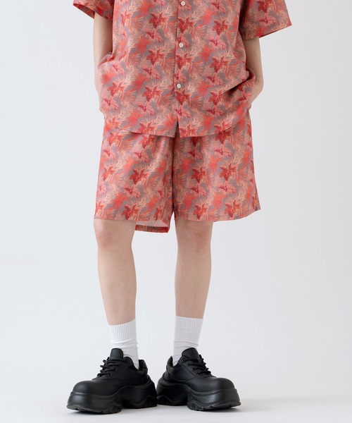 SIDEWAY STANCE(サイドウェイスタンス)の「【SIDEWAY STANCE】総柄 ショートパンツ(その他パンツ・メンズ・B/モカ/C/ブラウン/ホワイト/ネイビー/ブラック/カーキ/A/グリーン/ピンク/レッド/ブルー・SMALL/MEDIUM/LARGE)」の4枚目の写真