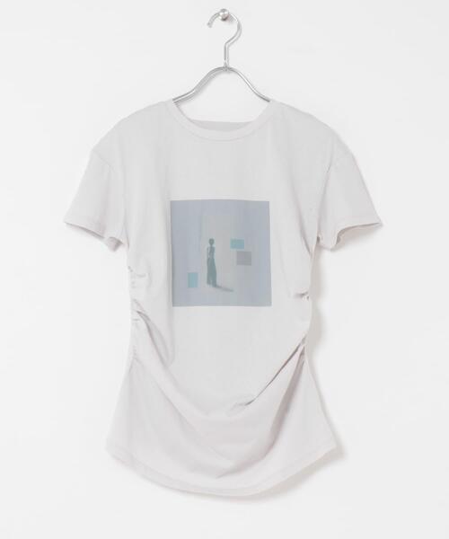 KBF(ケイビーエフ)の「ドレーププリントTEE(Tシャツ/カットソー・レディース・グレー系その他/アイボリー/ライトブルー・ONE)」の21枚目の写真