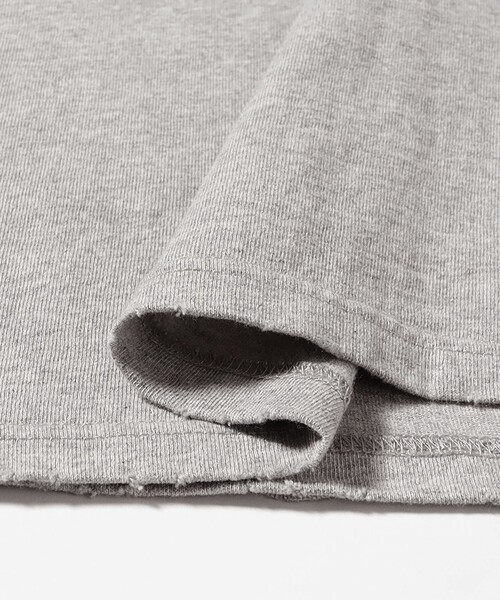 Ray BEAMS(レイビームス)の「ダメージ オーバー Tシャツ(Tシャツ/カットソー・レディース・ホワイト/シルバー・ONE SIZE)」の21枚目の写真