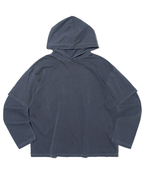 OTHERFITS(アザーフィッツ)の「ピグメントレイヤードフードクロップロングスリーブ(ネイビー)(Tシャツ/カットソー・メンズ・その他・FREE)」の1枚目の写真