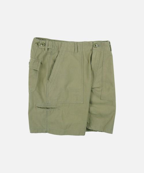 FRIZMWORKS(フリズムワークス)の「BACKSATIN ESSENTIAL FATIGUE SHORTS _ KHAKI BEIGE(その他パンツ・メンズ・その他・SMALL/MEDIUM/LARGE/X-LARGE)」の2枚目の写真
