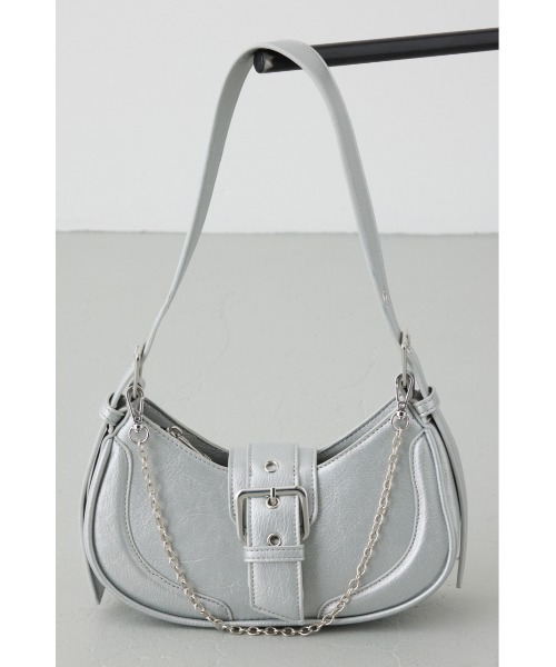 AZUL by moussy(アズールバイマウジー)の「バックルベルトワンハンドルトートバッグ(ハンドバッグ・レディース・シルバー/ブラック/アイボリー・FREE)」の16枚目の写真