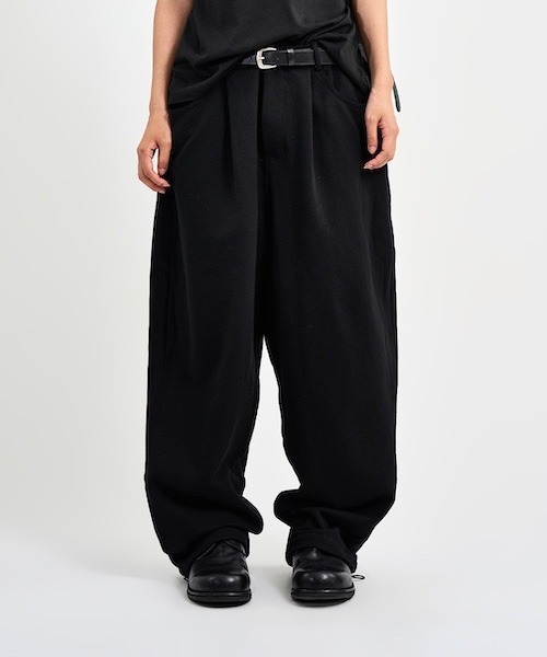 raucohouse(ラウコハウス)の「バルーンシルエットスウェットパンツ(スウェットパンツ・レディース・ブラック/グレー・L/M)」の20枚目の写真