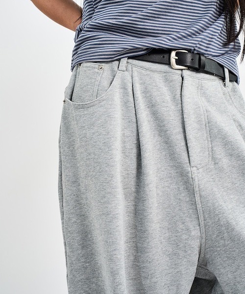 raucohouse(ラウコハウス)の「バルーンシルエットスウェットパンツ(スウェットパンツ・レディース・ブラック/グレー・L/M)」の7枚目の写真