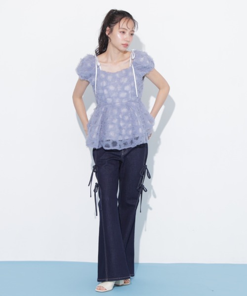 JILL by JILL STUART(ジルバイジルスチュアート)の「フラワーチュールペプラムブラウス(シャツ/ブラウス・レディース・ブルー/ホワイト/オレンジ・FREE)」の8枚目の写真
