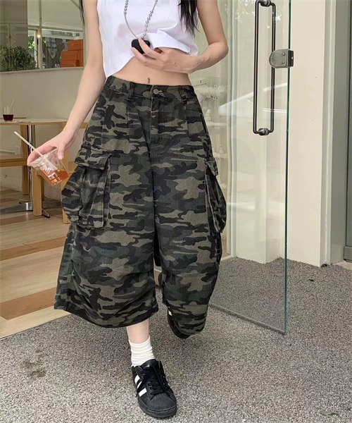 Dream garden(ドリームガーデン)の「迷彩柄ルーズストリートカーゴパンツ(カーゴパンツ・レディース・カーキ・S/XL/M)」の5枚目の写真