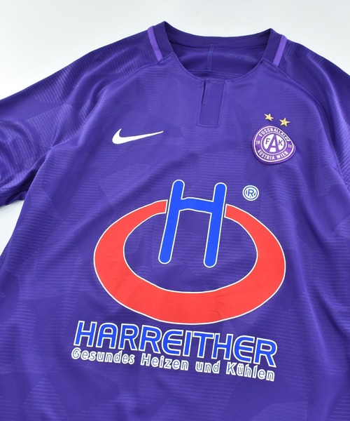 NIKE(ナイキ)の「【USED】NIKE “FK Austria Wien ’19-20” サッカー ゲームシャツ(Tシャツ/カットソー・メンズ・パープル・LARGE)」の2枚目の写真