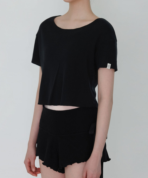 DEVIWEAR(デヴィウェア)の「メロウワッフルクロップT DEVI-T0157-ブラック(Tシャツ/カットソー・レディース・ブラック・FREE)」の10枚目の写真