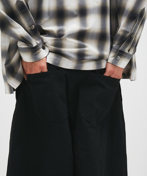 JOURNAL STANDARD J.S HOMESTEAD(ジャーナルスタンダードホームステッド)の「J.S.Homestead / キュロット クォーター パンツ(その他パンツ・メンズ・アイボリー/ブラック・LARGE/MEDIUM)」の3枚目の写真