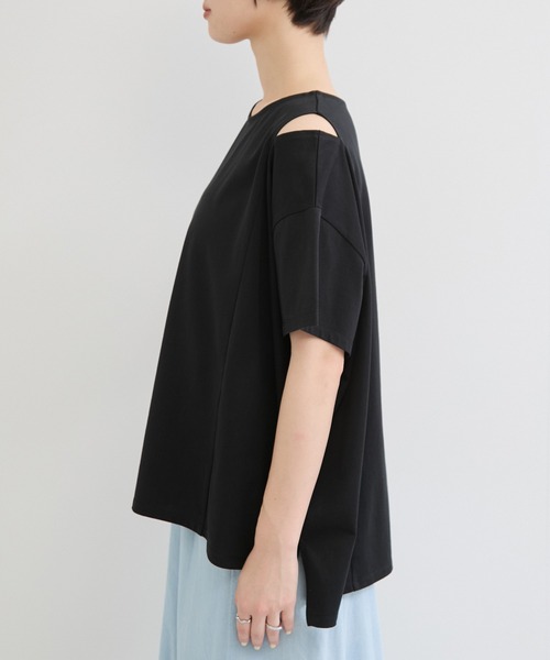 le cercle ADAM ET ROPE'（ルセルクルアダムエロペ）の「COOLMAX ショルダースリットTEE UVカット/接触冷感/吸水速乾（Tシャツ/カットソー・レディース・グリーン系その他/ブラック/ホワイト・FREE）」の15枚目の写真