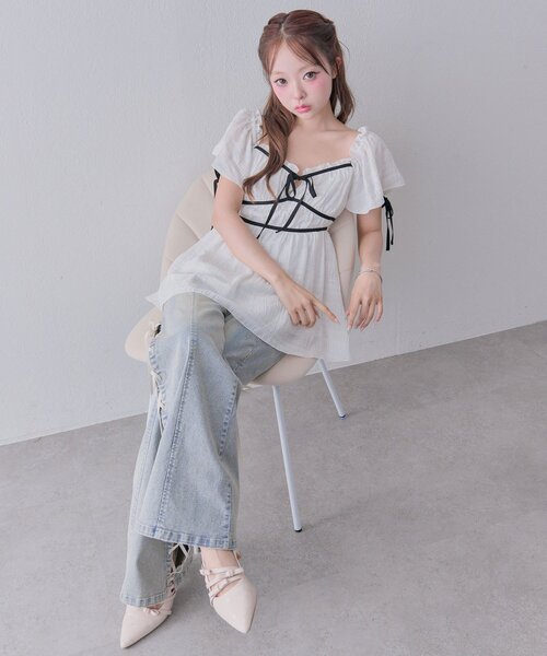 OLIVE des OLIVE(オリーブデオリーブ)の「配色リボンブラウス(Tシャツ/カットソー・レディース・ピンク/オフホワイト/ブラウン・FREE)」の8枚目の写真