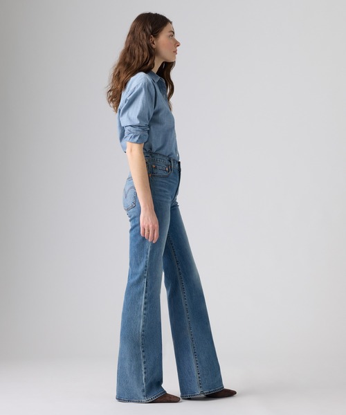 Levi's(リーバイス)の「Levi's/リーバイス RIBCAGE FLARE ジーンズ(デニムパンツ・レディース・ブルー・23inch)」の3枚目の写真