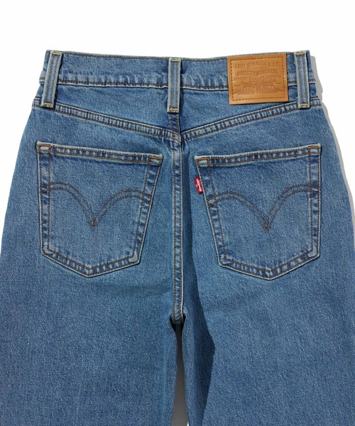 Levi's(リーバイス)の「Levi's/リーバイス RIBCAGE FLARE ジーンズ(デニムパンツ・レディース・ブルー・23inch)」の10枚目の写真