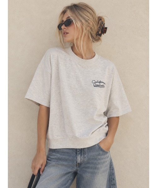UNDERWRAPS（アンダーラップス）の「裾リブ半袖Tシャツ 刺繍ロゴ バックロゴ カジュアル（Tシャツ/カットソー・レディース・ベージュ/オートミール/ネイビー・M/L）」の3枚目の写真
