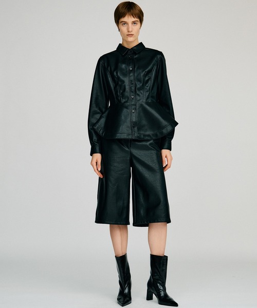 PRANK PROJECT(プランクプロジェクト)の「【2026Autumn Pre-Order】シンセティックレザーハーフパンツ / Synthetic Leather Half Pants(その他パンツ・レディース・ブラウン/ブラック/マルチ・38/36)」の11枚目の写真
