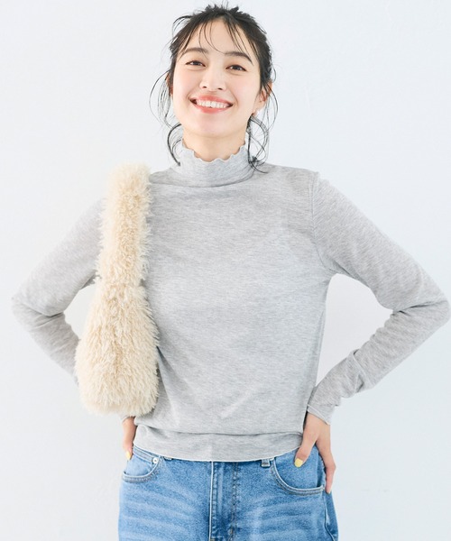 coca(coca)(コカ)の「シアーメロウインナートップス(Tシャツ/カットソー・レディース・アイボリー/グレー・L/M/S)」の1枚目の写真