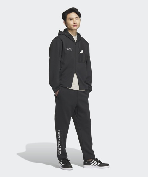 adidas(アディダス)の「アディダスアダプテーション レギュラーフィット アンクル丈 オープンヘムパンツ / アディダス adidas(スウェットパンツ・メンズ・ブラック・XX-LARGE/3XL/LARGE/MEDIUM/SMALL/X-LARGE/X-SMALL)」の3枚目の写真