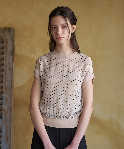 DRESSTERIOR(ドレステリア)の「【再入荷/ウォッシャブル】ドットジャカード プルオーバー(シャツ/ブラウス・レディース・ライトベージュ/ブラック・36/38)」の3枚目の写真