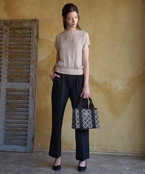 DRESSTERIOR(ドレステリア)の「【再入荷/ウォッシャブル】ドットジャカード プルオーバー(シャツ/ブラウス・レディース・ライトベージュ/ブラック・36/38)」の11枚目の写真