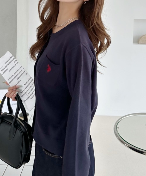 U.S. POLO ASSN.(ユーエスポロアッスン)の「【Ada.別注 U.S. POLO ASSN.】 胸ポケット ベーシック カーディガン(カーディガン/ボレロ・レディース・ネイビー/レッド/グレー/グリーン・M/S)」の9枚目の写真