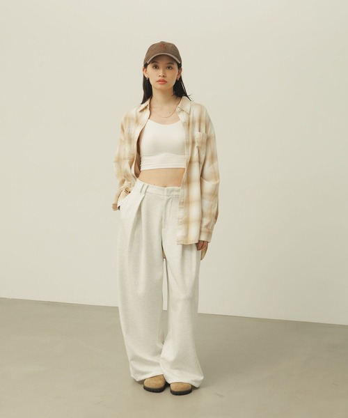 BAYFLOW(ベイフロー)の「バックルベルトサボ(その他シューズ・レディース・ベージュ/アニマル・MEDIUM/LARGE)」の18枚目の写真