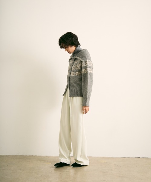 uchi.(ウチ)の「ノルディック柄ダブルジップニットカーディガン(ニット/セーター・レディース・ネイビー/グレー/アイボリー・FREE)」の9枚目の写真