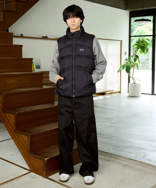 OAKLEY(オークリー)の「OAKLEY/オークリー ENHENZE INSULATION VEST 2.7 限定展開(ダウンベスト・メンズ・ブラック・LARGE/MEDIUM/SMALL)」の7枚目の写真
