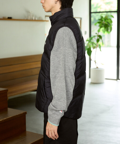 OAKLEY(オークリー)の「OAKLEY/オークリー ENHENZE INSULATION VEST 2.7 限定展開(ダウンベスト・メンズ・ブラック・LARGE/MEDIUM/SMALL)」の11枚目の写真