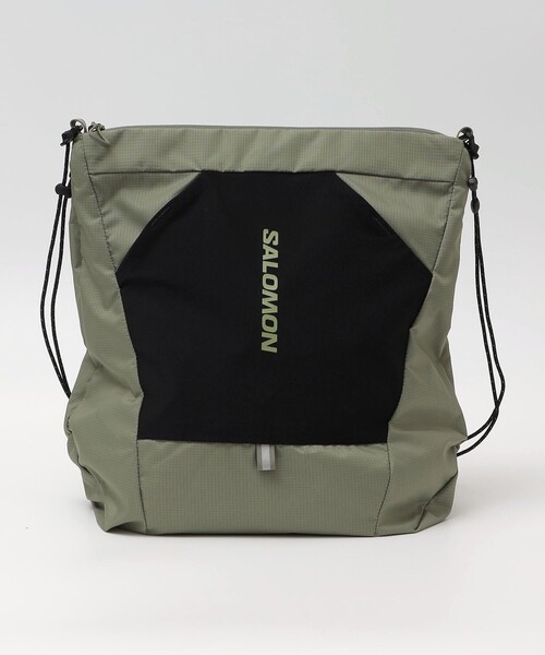 SHIPS(シップス)の「SALOMON: ACS PACKABLE TOTE BAG(トートバッグ・メンズ・ベージュ/ブラック・ONE SIZE)」の1枚目の写真