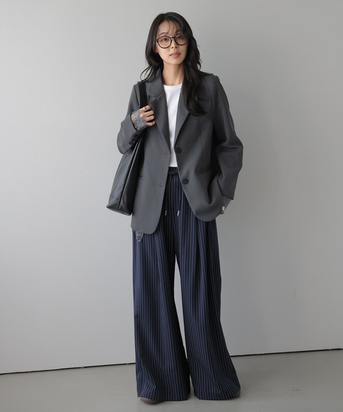 AMELY(エミリー)の「レース レイヤード テーラードジャケット/アウター/美シルエット(テーラードジャケット・レディース・ブラウン/ブラック/グレー・フリー)」の7枚目の写真