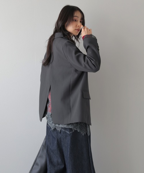 AMELY(エミリー)の「レース レイヤード テーラードジャケット/アウター/美シルエット(テーラードジャケット・レディース・ブラウン/ブラック/グレー・フリー)」の8枚目の写真