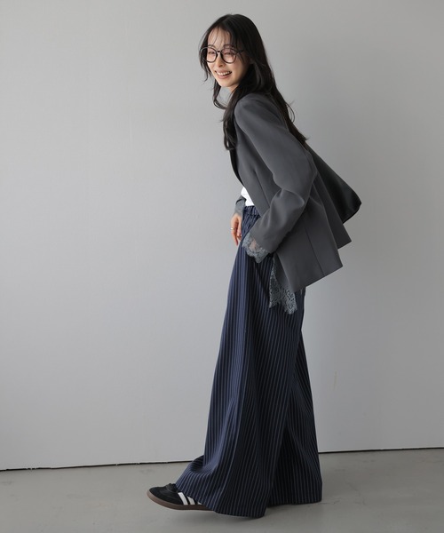 AMELY(エミリー)の「レース レイヤード テーラードジャケット/アウター/美シルエット(テーラードジャケット・レディース・ブラウン/ブラック/グレー・フリー)」の9枚目の写真