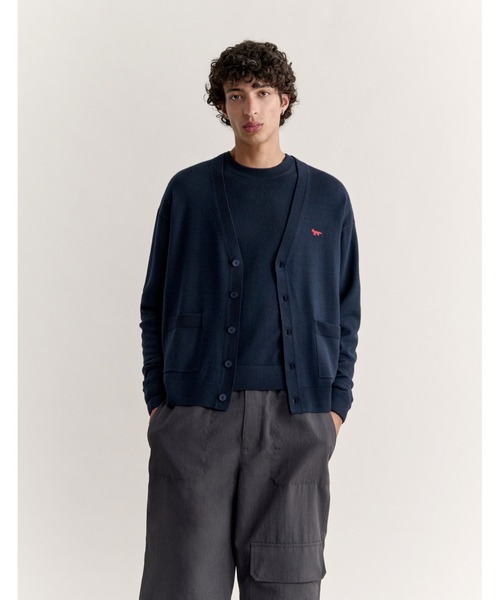 Maison Kitsune(メゾンキツネ)の「RED PROFILE FOX COMFORT CARDIGAN(カーディガン/ボレロ・メンズ・ネイビー・XL/L/M/S/XS)」の7枚目の写真