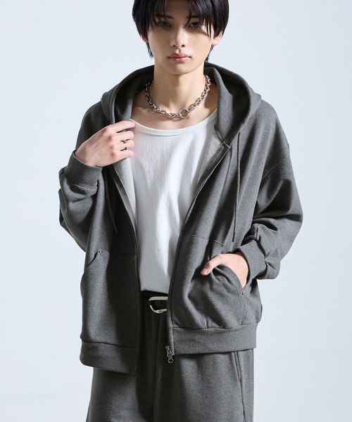 SERACE（セラス）の「【SERACE】HEAVY WEIGHT DRAW CORD SHORT DOUBLE ZIP HOODIE / ヘビーウェイトドローコードショートダブルジップフーディー（パーカー・メンズ・杢グレー/ブラック系/チャコールグレー・L/S/M）」の5枚目の写真